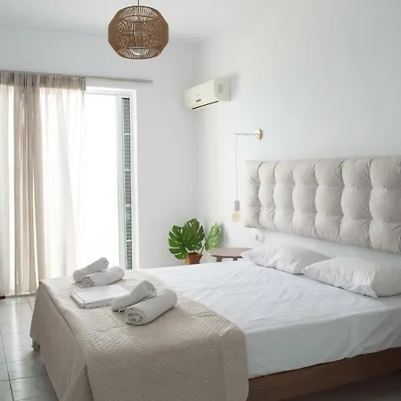 Paradise Hotell Argassi