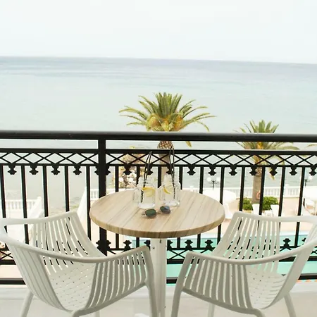 Paradise Hotel Argassi