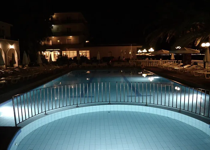 Paradise Hotel Argassi